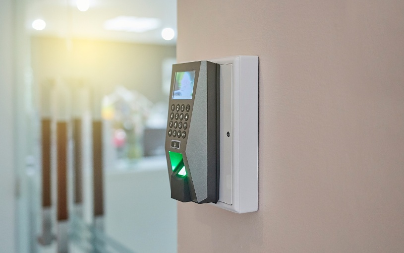 Bảo trì hệ thống máy chấm công